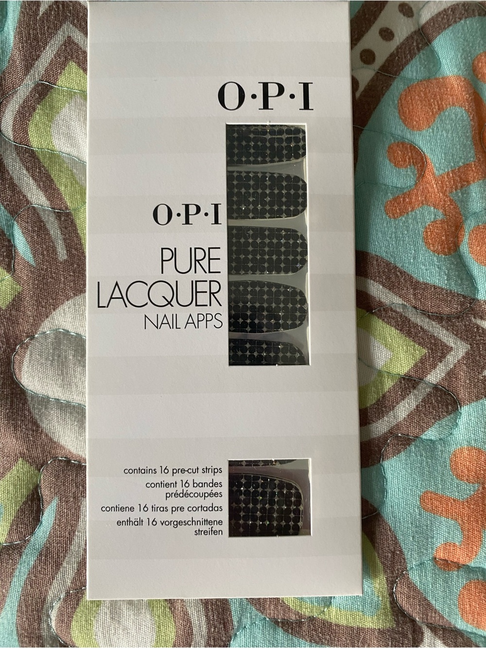 BUNDLE ITEM 1 PKG Nail Lacquer Strips